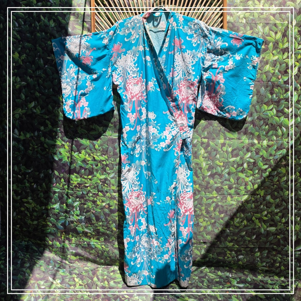 Vintage Japanese Cotton Yukata Kimono Robe Blue Pink Floral Chrysanthemum Print